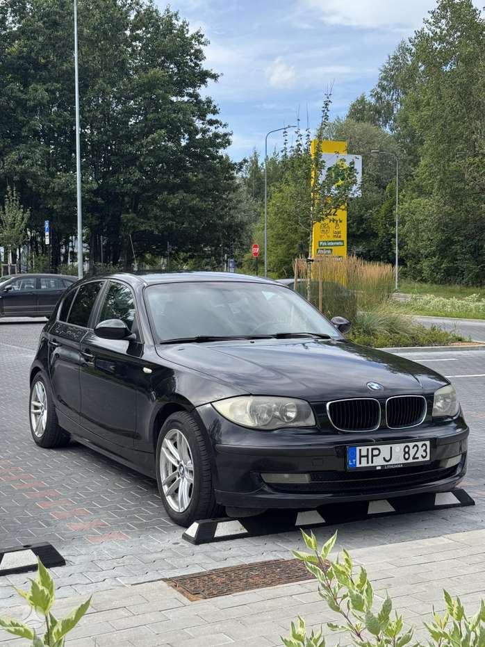 BMW 118, 2.0 l., hatchback