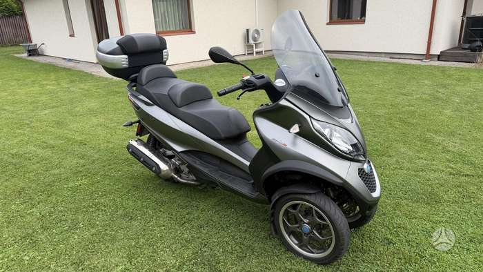 Piaggio MP3 498cc, triračiai