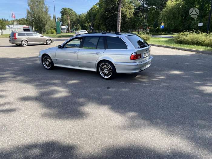 BMW 525, 2.5 l., universalas