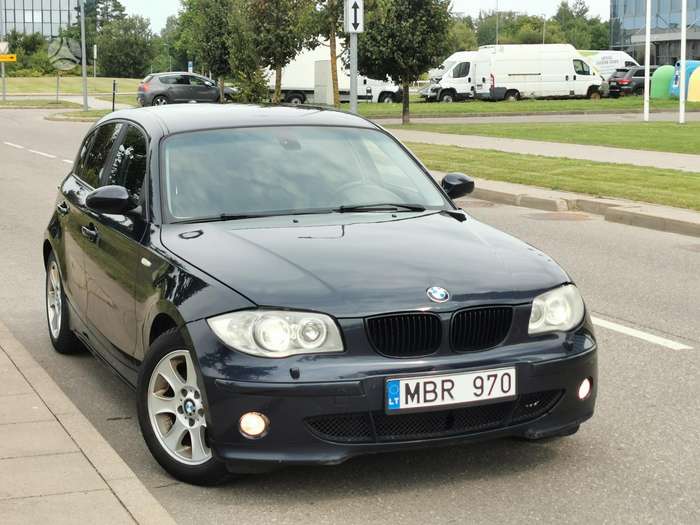 BMW 118, 2.0 l., hatchback