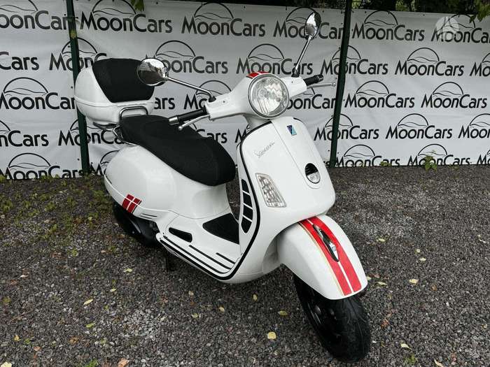 Piaggio Vespa 250cc, scooters / mopeds