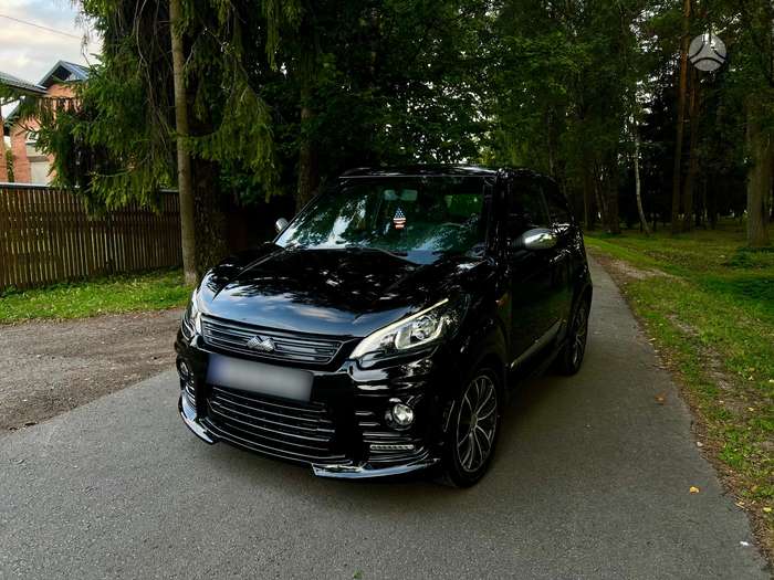 Ligier JS50, 0.5 l., hatchback