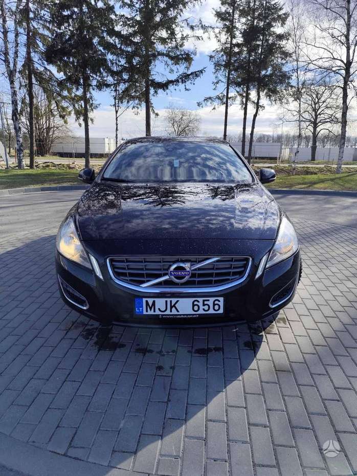 Volvo S60, 1.6 l., Седан