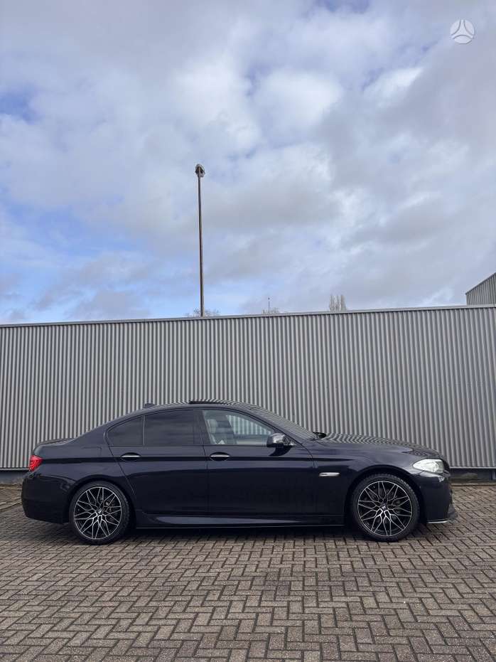 BMW 535, 3.0 l., Седан