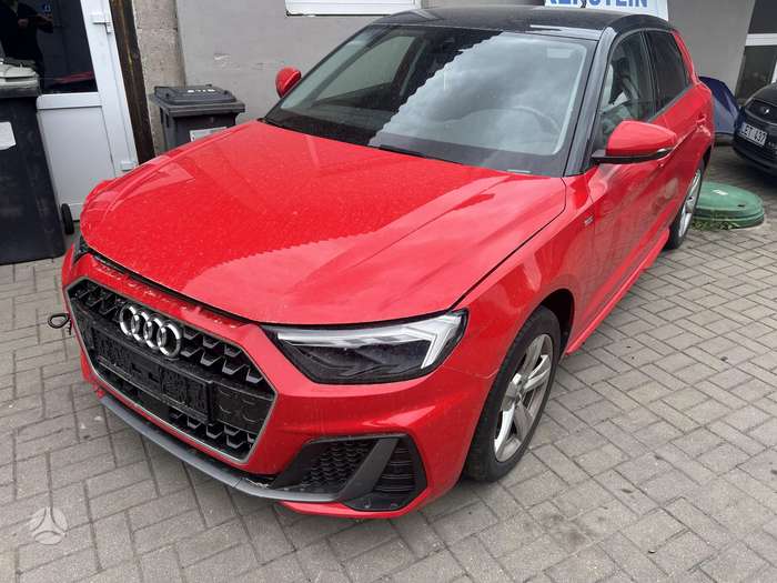Audi A1, 1.0 l., hatchback