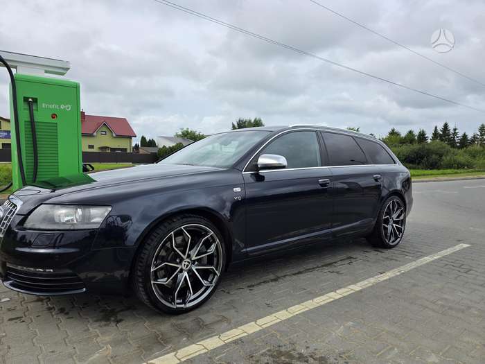 Audi S6, 5.2 l., wagon