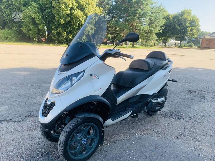 Piaggio MP3 500cc, tricikli