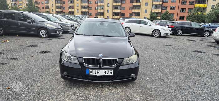 BMW 320, 2.0 l., Седан