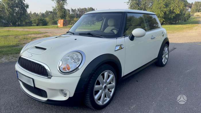 Mini Cooper S, 1.6 l., Хэтчбек