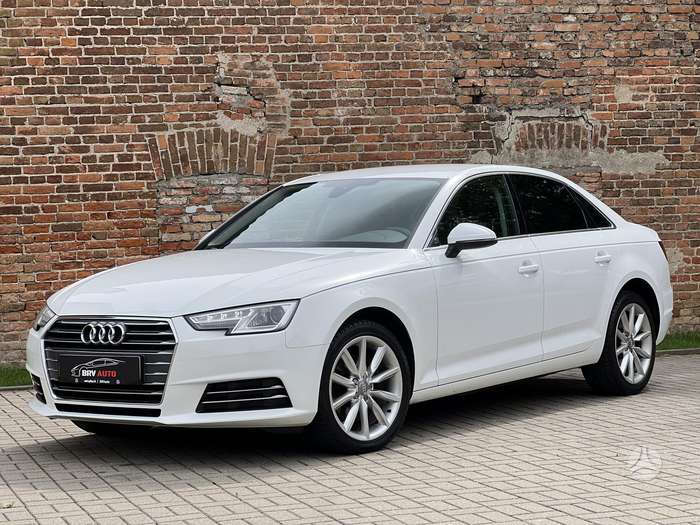 Audi A4, 2.0 l., Седан