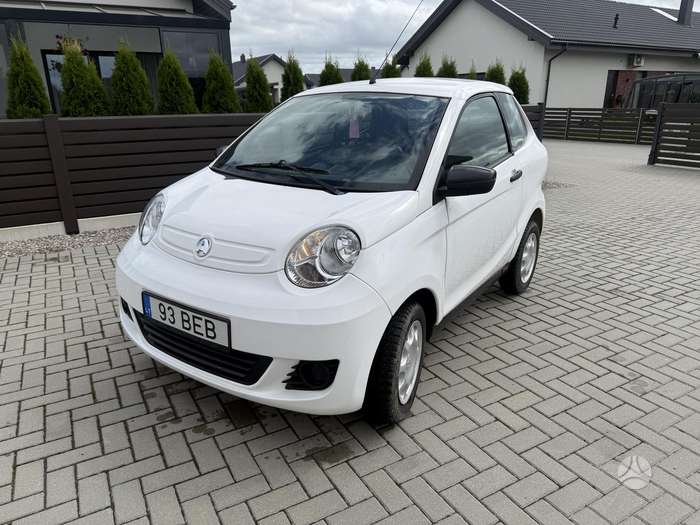 Aixam S8, 0.5 l., Минивэн