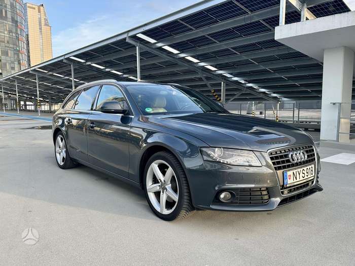 Audi A4, 2.0 l., Универсал