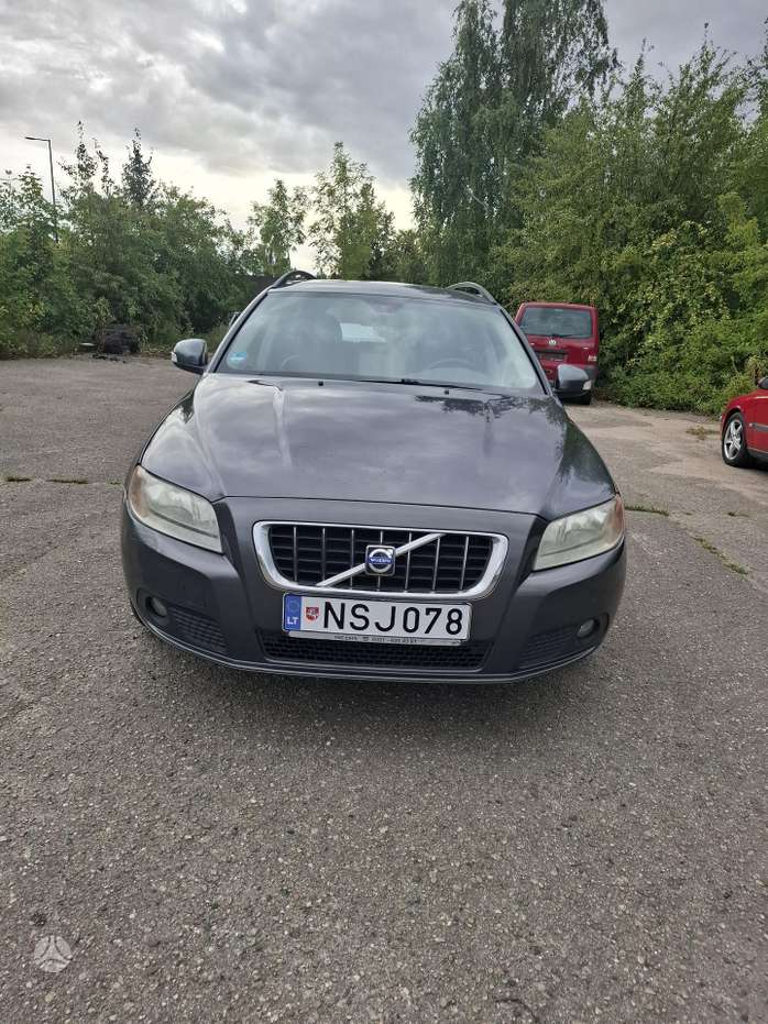 Volvo V70, 2.4 l., wagon