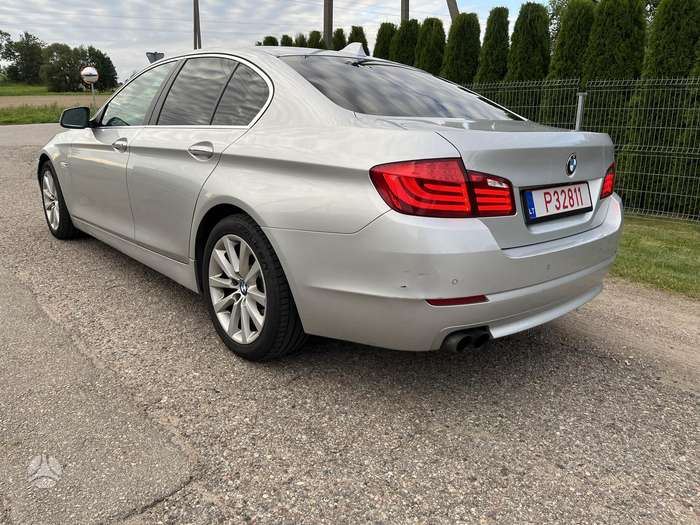 BMW 520, 2.0 l., sedanas