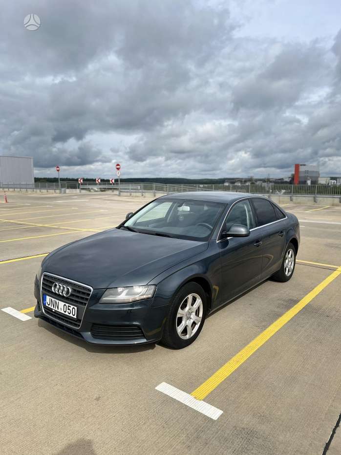 Audi A4, 2.7 l., Седан
