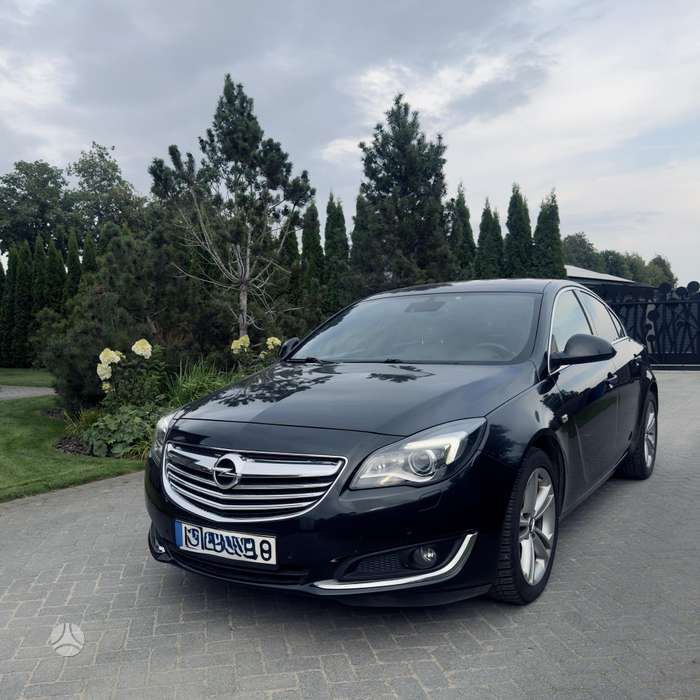 Opel Insignia, 2.0 l., Хэтчбек