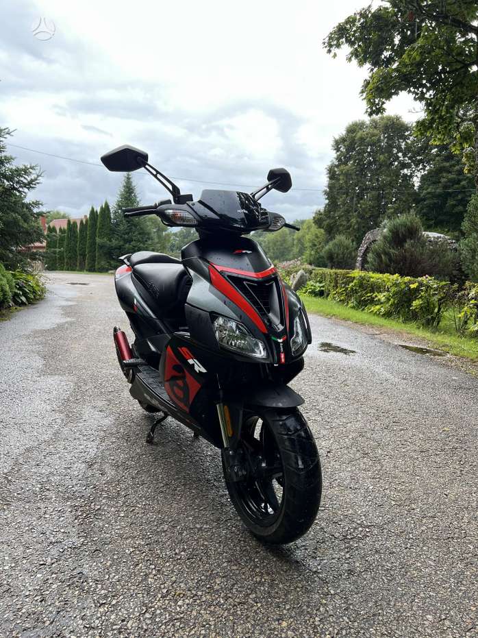 Aprilia SR 49cc, мотороллеры / мопеды