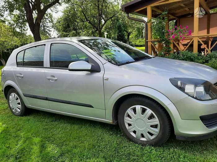 Opel Astra, 1.7 l., Хэтчбек