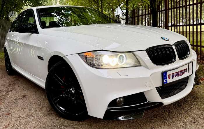 BMW 320, sedanas