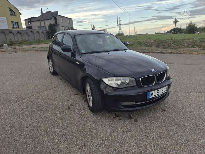 BMW 116, 2.0 l., Хэтчбек
