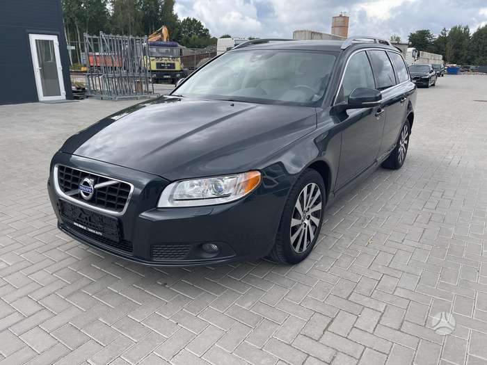 Volvo V70, 2.0 l., universalas