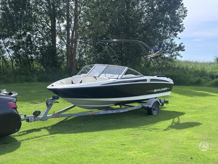 Bayliner 175, yachts / cruisers