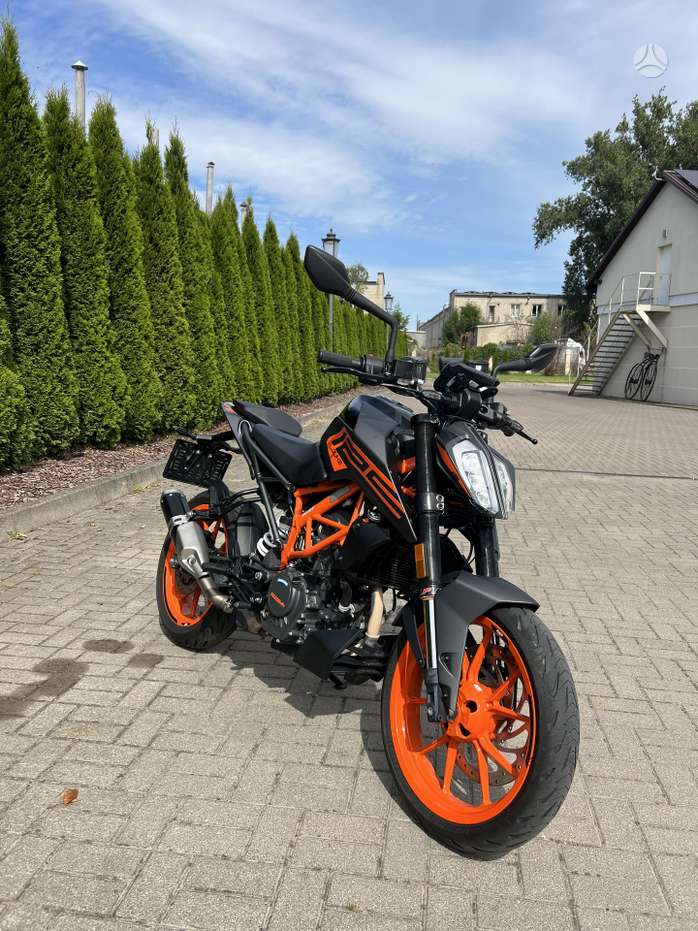 KTM Duke 125cc, street / classic