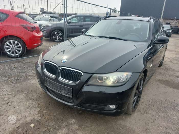 BMW 318, 2.0 l., wagon