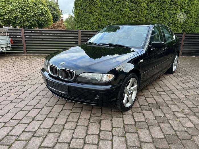BMW 323, 2.2 l., Седан