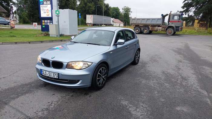 BMW 118, 2.0 l., Хэтчбек