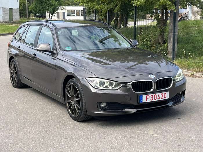 BMW 320, 2.0 l., wagon