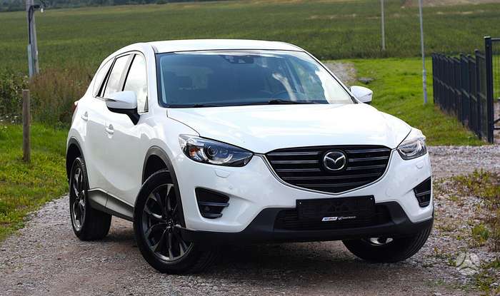 Mazda CX-5, 2.2 l., off-road / crossover
