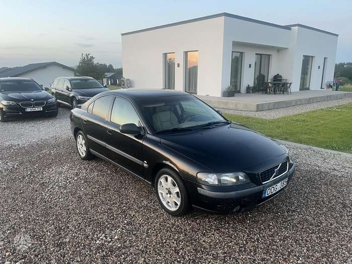 Volvo S60, 2.4 l., Седан