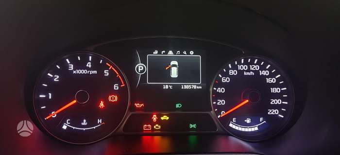 Kia Soul, 1.6 l., Внедорожник / Кроссовер
