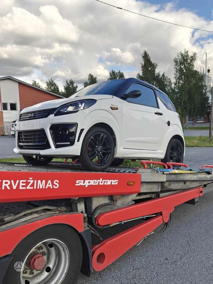 Ligier JS50, 0.5 l., Хэтчбек
