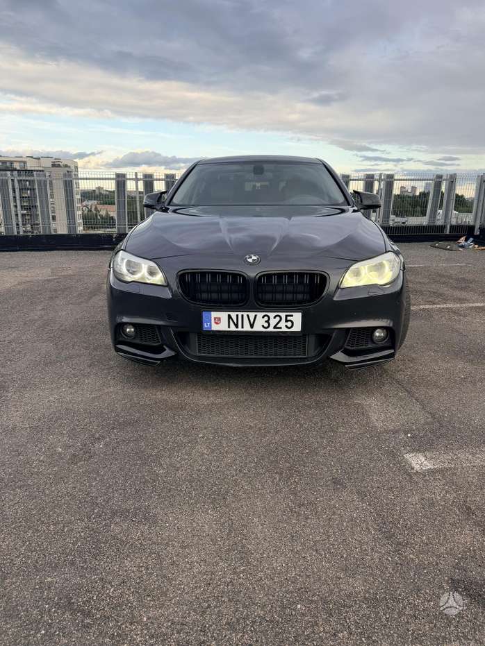 BMW 520, 2.0 l., Седан