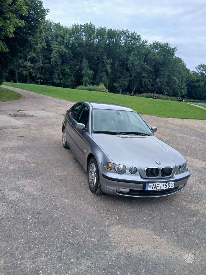BMW 320, 2.0 l., Хэтчбек