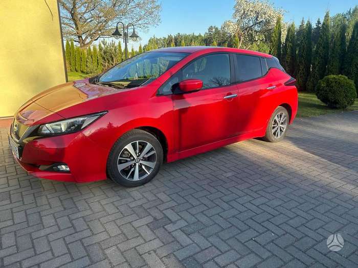 Nissan Leaf, hečbekas