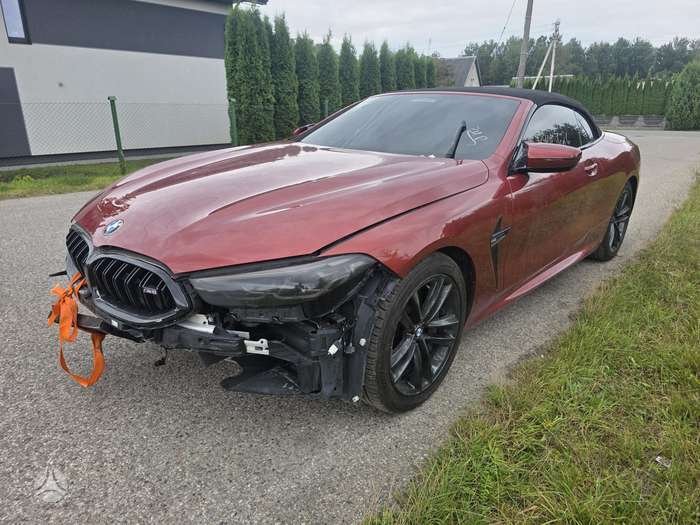 BMW M8, convertible
