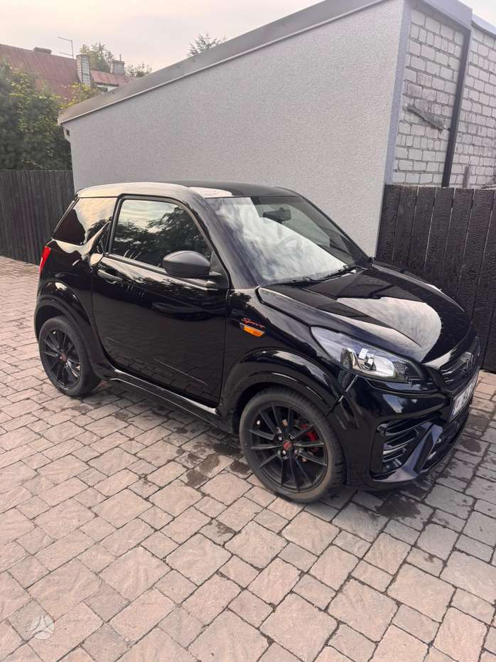 Ligier JS50, 0.5 l., Хэтчбек