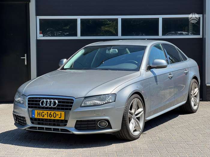 Audi A4, 2.7 l., Седан