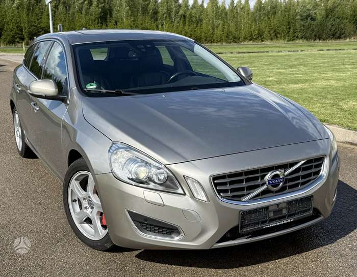 Volvo V60, 2.4 l., Универсал