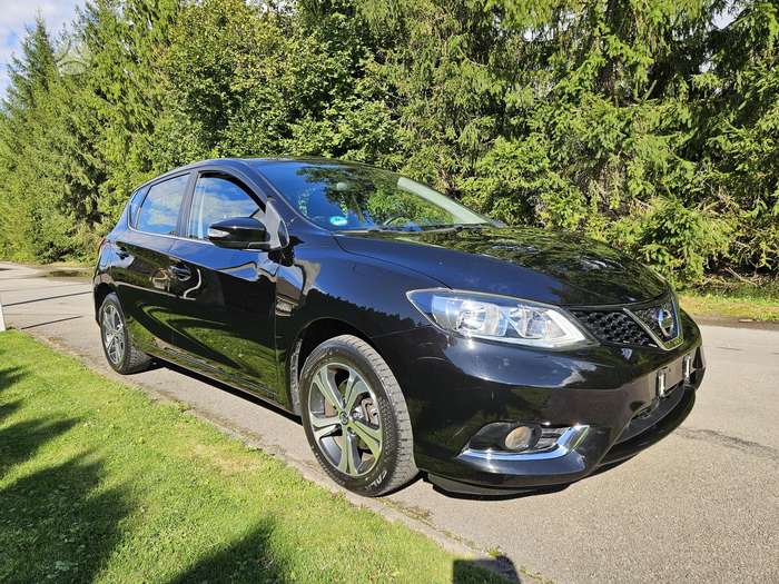 Nissan Pulsar, 1.2 l., hatchback