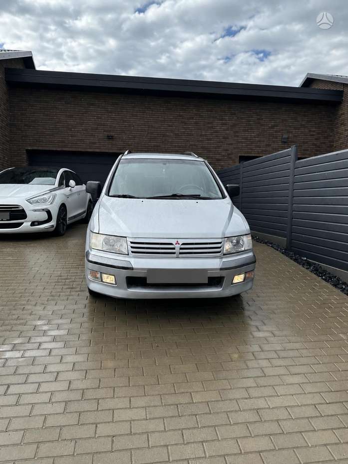 Mitsubishi Space Wagon, 2.4 l., Универсал