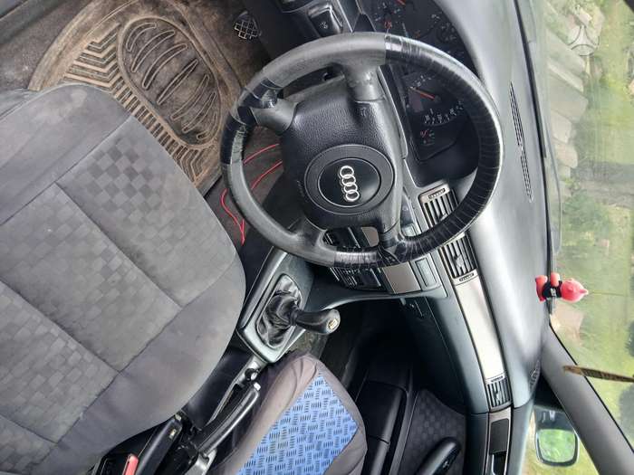 Audi A6, 1.9 l., Седан