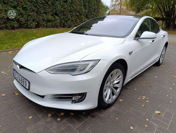 Tesla Model S, 90 кВт·ч, Хэтчбек