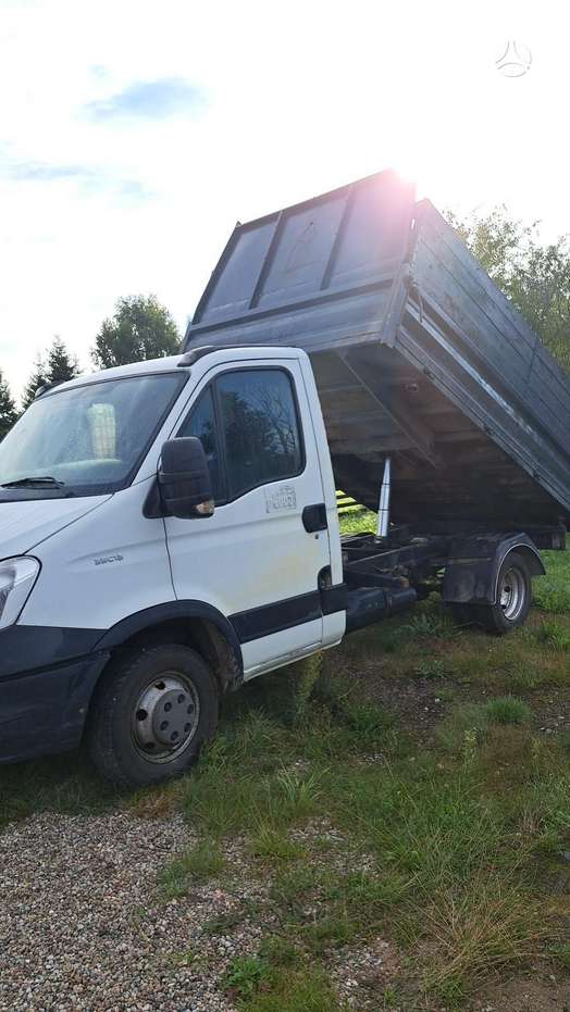Iveco Daily, cargo van