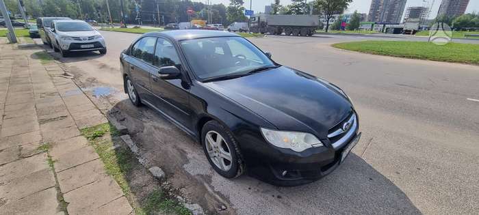 Subaru Legacy, 2.0 l., Седан
