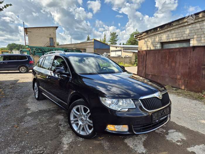 Skoda Superb, 3.6 l., Универсал