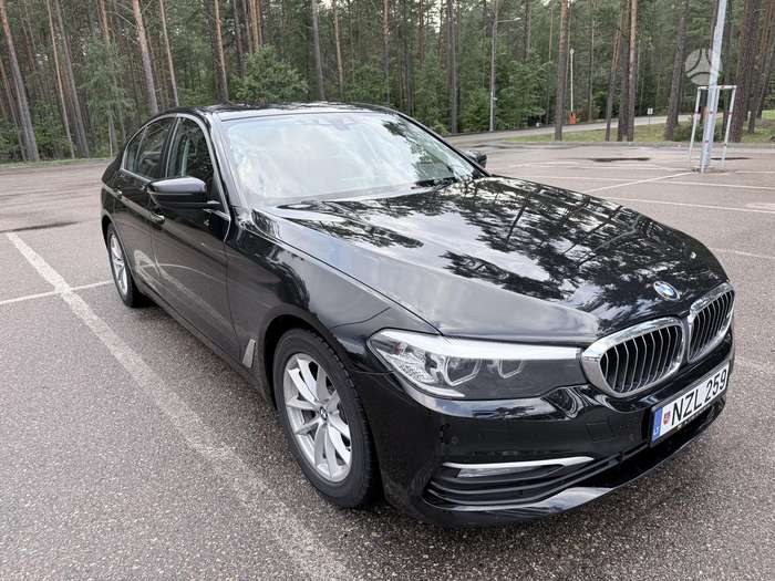BMW 520, 2.0 l., Седан